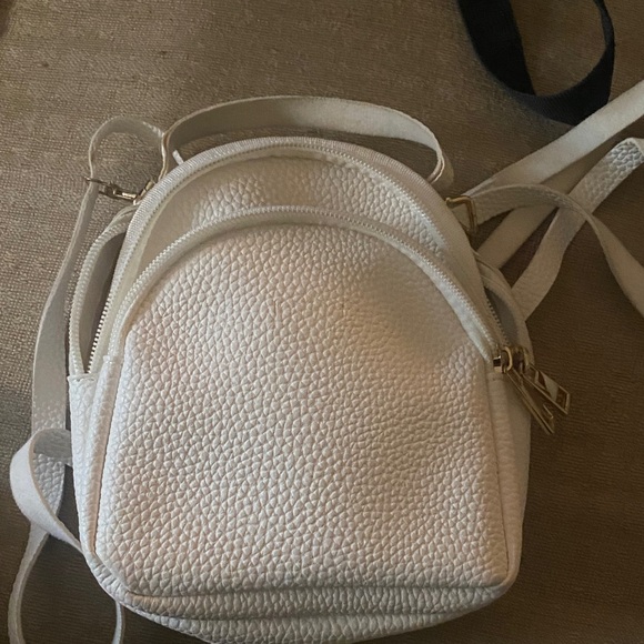Handbags - Chic White Pebbled Women's mini Backpack